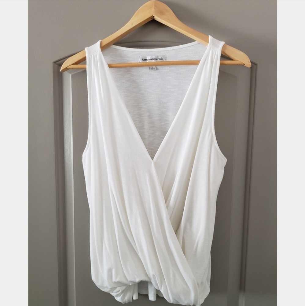 LAST CHANCE | Wrap Front Top